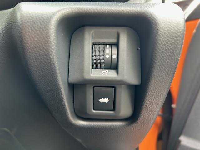 トヨタ ＧＲ８６ RZ 10thアニバーサリーLTD 埼玉県 2023(令5)年 0.3万km フレイムオレンジ ワンオーナー/社外9インチメモリーナビ/CD/DVD/SD/BT/USB/フルセグTV/GRパフォーマンスダンパー/純正18インチAW/クルーズコントロール/ハーフレザーシート/シートヒーター/ステアリングリモコン/バックカメラ/USB充電ポート/オートライト/LEDヘッドライト/リアフォグライト/プッシュスタート/フロアマット