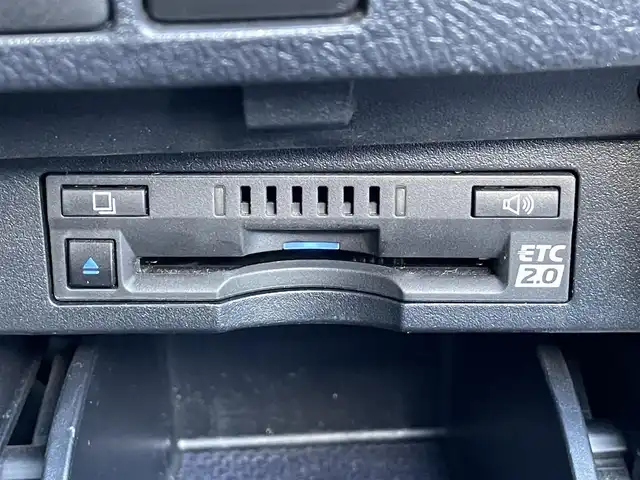 トヨタ アルファードハイブリット SR Cパッケージ 道南・函館 2020(令2)年 5.3万km ホワイトパールクリスタルシャイン /純正ナビ//フルセグＴＶ//ドライブレコーダー//バックカメラ//フリップダウンモニター//モデリスタエアロ//両側パワースライドドア//シートヒーター//ベンチレーション//パワーシート//ステアリングヒーター//電動バックドア//ブラインドスポットモニター//クルーズコントロール//レーンキープアシスト//コーナーセンサー//衝突軽減ブレーキ//デジタルインナーミラー//オットマン//100V充電//ETC//スペアキー//プッシュスタート