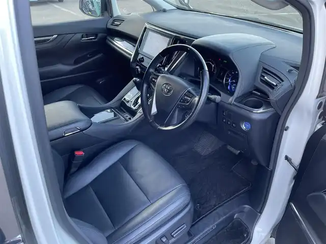 トヨタ アルファードハイブリット SR Cパッケージ 道南・函館 2020(令2)年 5.3万km ホワイトパールクリスタルシャイン /純正ナビ//フルセグＴＶ//ドライブレコーダー//バックカメラ//フリップダウンモニター//モデリスタエアロ//両側パワースライドドア//シートヒーター//ベンチレーション//パワーシート//ステアリングヒーター//電動バックドア//ブラインドスポットモニター//クルーズコントロール//レーンキープアシスト//コーナーセンサー//衝突軽減ブレーキ//デジタルインナーミラー//オットマン//100V充電//ETC//スペアキー//プッシュスタート