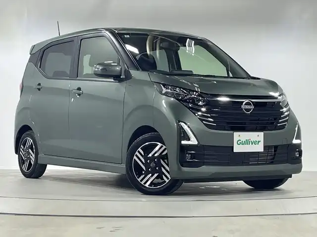 日産 デイズ ハイウェイスターX 神奈川県 2024(令6)年 0.5万km 緑 純正９型ＳＤナビ/フルセグ　ＢＴ　ＦＭ　ＡＭ　/アラウンドビューモニター/純正ドライブレコーダー/ＥＴＣ２．０　　/LEDヘッドライト/オートライト　/スマートキー/スペアキー/純正14インチアルミホイル/エマージェンシーブレーキ　　/ＳＯＳコール　/インテリジェント車線逸脱防止支援システム