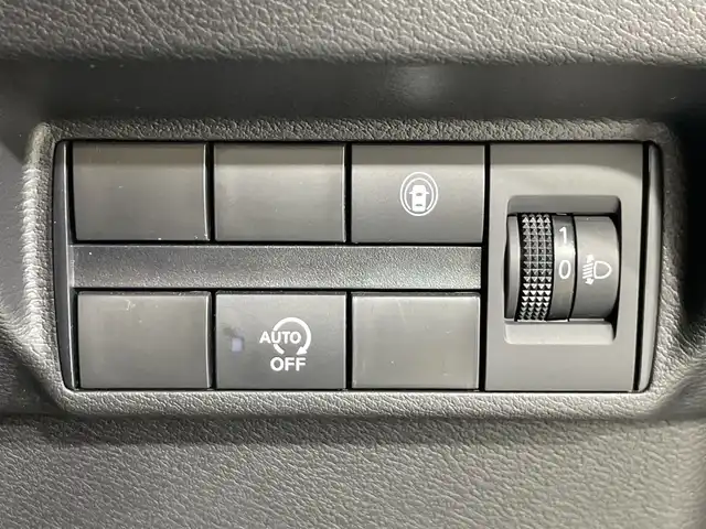 日産 デイズ ハイウェイスターX 神奈川県 2024(令6)年 0.5万km 緑 純正９型ＳＤナビ/フルセグ　ＢＴ　ＦＭ　ＡＭ　/アラウンドビューモニター/純正ドライブレコーダー/ＥＴＣ２．０　　/LEDヘッドライト/オートライト　/スマートキー/スペアキー/純正14インチアルミホイル/エマージェンシーブレーキ　　/ＳＯＳコール　/インテリジェント車線逸脱防止支援システム