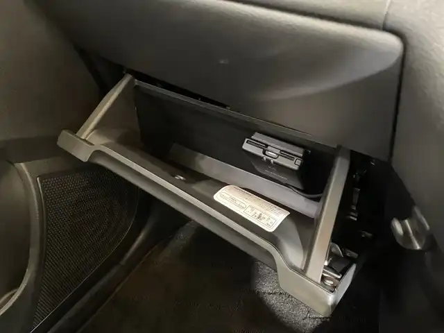 日産 デイズ ハイウェイスターX 神奈川県 2024(令6)年 0.5万km 緑 純正９型ＳＤナビ/フルセグ　ＢＴ　ＦＭ　ＡＭ　/アラウンドビューモニター/純正ドライブレコーダー/ＥＴＣ２．０　　/LEDヘッドライト/オートライト　/スマートキー/スペアキー/純正14インチアルミホイル/エマージェンシーブレーキ　　/ＳＯＳコール　/インテリジェント車線逸脱防止支援システム