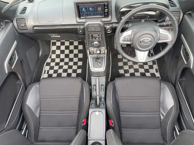 ダイハツ コペン ローブ 神奈川県 2020(令2)年 5.1万km リキッドシルバーM 純正ナビ/フルセグTV/CD/DVD/Bluetooth/iPod/ETC/バックカメラ/前席シートヒーター/MTモード付AT/純正アルミホイール/純正フロアマット/LEDヘッドライト/フォグランプ/オートエアコン/オートライト/オートマチックハイビーム