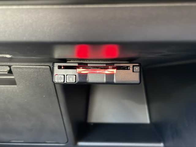 シトロエン Ｃ３ エアクロス シャインパッケージ 山梨県 2021(令3)年 1.5万km グレー ワンオーナー/ディスプレイオーディオ/バックカメラ/クルーズコントロール/サンルーフ/プッシュスタート/ETC