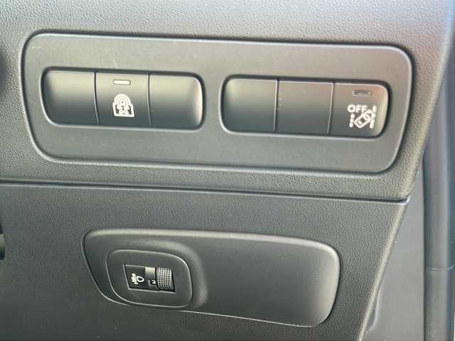 シトロエン Ｃ３ エアクロス シャインパッケージ 山梨県 2021(令3)年 1.5万km グレー ワンオーナー/ディスプレイオーディオ/バックカメラ/クルーズコントロール/サンルーフ/プッシュスタート/ETC