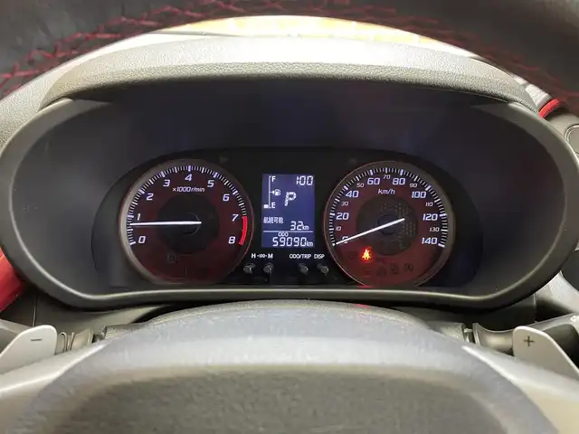 ダイハツ キャスト スポーツ SAⅡ 岩手県 2017(平29)年 5.9万km ブラックマイカメタリック ワンオーナー/４WD/ターボ/ホワイトデザインフィルムトップ/スマートアシスト２/衝突回避支援ブレーキ/車線逸脱警報/誤発進抑制機能/先行車発信お知らせ機能/横滑り防止装置/アイドリングストップ/パドルシフト/前席シートヒーター/純正CDオーディオ/オートエアコン/オートライト/LEDヘッドライト/フォグライト/純正１５インチアルミホイール/純正フロアマット