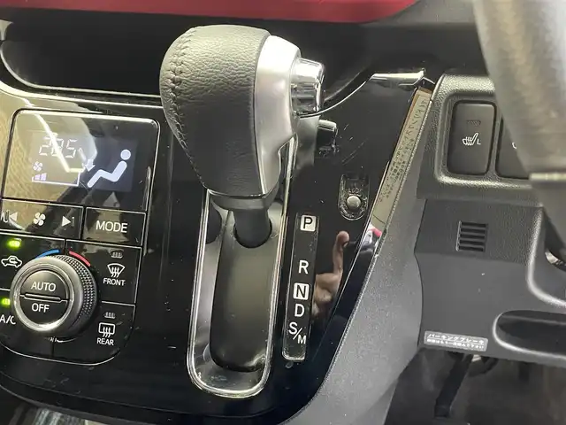 ダイハツ キャスト スポーツ SAⅡ 岩手県 2017(平29)年 5.9万km ブラックマイカメタリック ワンオーナー/４WD/ターボ/ホワイトデザインフィルムトップ/スマートアシスト２/衝突回避支援ブレーキ/車線逸脱警報/誤発進抑制機能/先行車発信お知らせ機能/横滑り防止装置/アイドリングストップ/パドルシフト/前席シートヒーター/純正CDオーディオ/オートエアコン/オートライト/LEDヘッドライト/フォグライト/純正１５インチアルミホイール/純正フロアマット