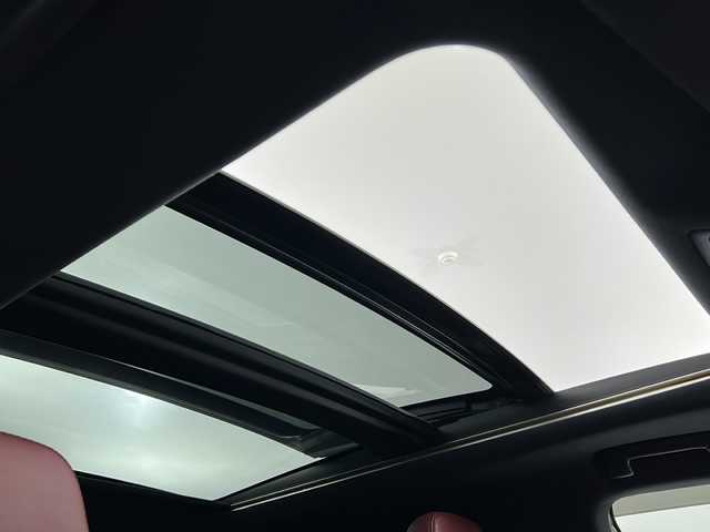 レクサス ＲＸ 450h Fスポーツ 福島県 2016(平28)年 7.2万km ホワイトノーヴァガラスフレーク /禁煙車//サンルーフ//メーカーナビ/CD・DVD・BD・BT・MSV・USB・フルセグTV//マークレビンソン//パノラミックビューモニター//ＢＳＭ//ヘッドアップディスプレイ//赤レザーシート//クリアランスソナー//３６０ドラレコ//レーダークルーズコントロール//パワーバックドア//全席パワーシート//全席シートヒーター・前席エアシート//パドルシフト//ビルトインETC//取説・保証書//カードキー有り