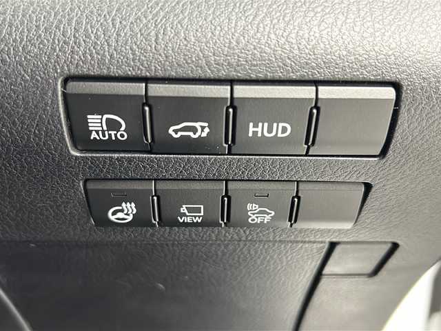 レクサス ＲＸ 450h Fスポーツ 福島県 2016(平28)年 7.2万km ホワイトノーヴァガラスフレーク /禁煙車//サンルーフ//メーカーナビ/CD・DVD・BD・BT・MSV・USB・フルセグTV//マークレビンソン//パノラミックビューモニター//ＢＳＭ//ヘッドアップディスプレイ//赤レザーシート//クリアランスソナー//３６０ドラレコ//レーダークルーズコントロール//パワーバックドア//全席パワーシート//全席シートヒーター・前席エアシート//パドルシフト//ビルトインETC//取説・保証書//カードキー有り