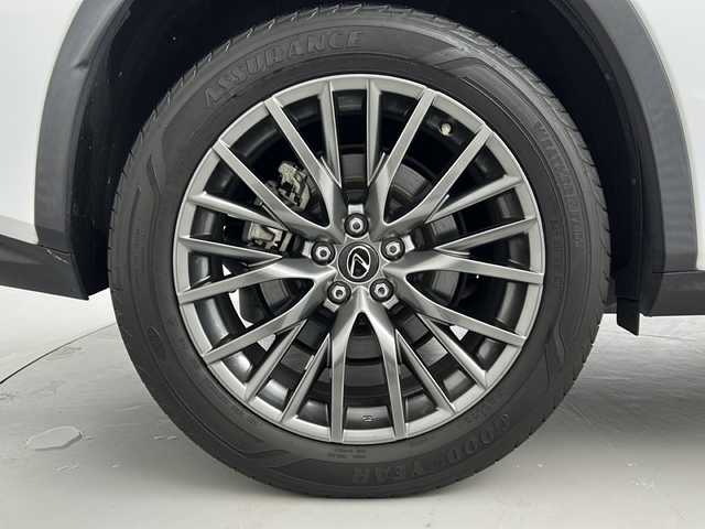 レクサス ＲＸ 450h Fスポーツ 福島県 2016(平28)年 7.2万km ホワイトノーヴァガラスフレーク /禁煙車//サンルーフ//メーカーナビ/CD・DVD・BD・BT・MSV・USB・フルセグTV//マークレビンソン//パノラミックビューモニター//ＢＳＭ//ヘッドアップディスプレイ//赤レザーシート//クリアランスソナー//３６０ドラレコ//レーダークルーズコントロール//パワーバックドア//全席パワーシート//全席シートヒーター・前席エアシート//パドルシフト//ビルトインETC//取説・保証書//カードキー有り