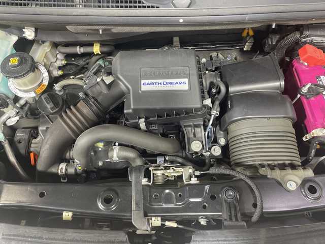 ホンダ Ｎ ＢＯＸ カスタム G L ターボ ホンダセンシング 神奈川県 2018(平30)年 5.2万km クリスタルブラックパール 純正SD8インチナビ/フルセグTV/Bluetooth接続/AM/FM/CD/DVD/USB/バックカメラ/両側パワースライドドア/アダプティブクルーズコントロール/ETC/前側ドライブレコーダー/純正フロアマット/スマートキー/アイドリングストップ/ハーフレザーシート/純正15インチアルミホイール/オートライト/コーナーセンサー/横滑り防止装置/盗難防止装置/レーンキープアシスト/衝突被害軽減システム