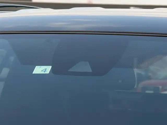 トヨタ ＲＡＶ４ G 福井県 2020(令2)年 5.7万km アティチュードブラックマイカ 4WD/ルーフレール/Toyota Safety Sense/レーントレーシングアラート/ブラインドスポットモニター/前後クリアランスソナー/レーダークルーズコントロール/プリクラッシュセーフティ/リヤクロストラフィックアラート/ロードサインアシスト/オートブレーキホールド/電動リアゲート/D席パワーシート/D席シートメモリー/前席シートヒーター/ETC/純正フロアマット/オートLEDライト/オートマチックハイビーム/純正18インチAW/スマートキー