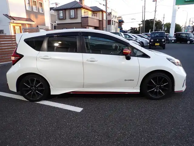 車両画像18