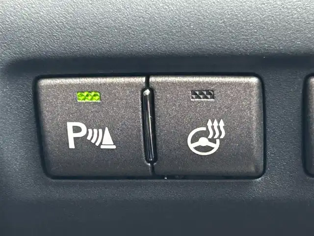 レクサス ＬＳ 600h バージョンU Iパック 福島県 2010(平22)年 8.6万km ホワイトパールクリスタルシャイン 4WD/サンルーフ/純正HDDナビ/　【フルセグ/CD/DVD/USB/AUX】/バックカメラ/本革シート/前席シートヒーター/前席エアシート/リアシートコントロールパネル/リア3面オートサンシェード/ステアリングスイッチ/レーダークルーズコントロール/電動パーキング/ステアリングヒーター/ビルトインETC/パーキングアシスト/コーナーセンサー/社外レーダー/LEDヘッドライト（AUTO機能付き）/　・フォグランプ/衝突軽減システム/アイドリングストップ