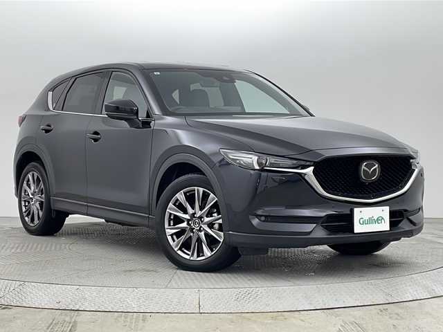 マツダ ＣＸ－５ XD エクスクルーシブモード 新潟県 2021(令3)年 6.1万km ジェットブラックマイカ 4WD/サンルーフ/純正ナビ/　　フルセグ/BT/USB/FM/AM/レーダークルーズコントロール/パワーシート/メモリーシート/エアシート/シートヒーター/パワーバックドア/LEDオートライト/Fフォグ/純正アルミホイール/パドルシフト/BOSEサウンド/ステアリングスイッチ/スマートキー/ETC