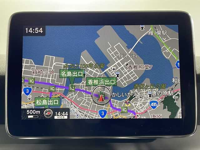 メルセデス・ベンツ ＣＬＡ１８０ AMGライン 福岡県 2015(平27)年 8.1万km 白 純正HDDナビ/・CD/DVD/BT/フルセグTV/・バックモニター/インテリジェントドライブ/コーナーセンサー/ブラインドスポットモニター/ハーフレザーシート/・パワーシート(D)/・シートヒーター(D/N)/革巻きステアリング/・パドルシフト/・ステアリングリモコン/レーダー探知機/ETC2.0/キセノンライト/・オートライト
