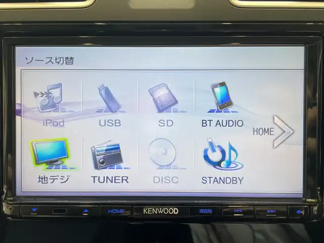 スバル フォレスター 2．0i－L アイサイト 埼玉県 2015(平27)年 6.6万km クリスタルホワイトP アイサイト/KENWOODナビ【ＭＤＶ－Ｄ５０２ＢＴ】/（Ｂｌｕｅｔｏｏｔｈ／フルセグＴＶ／ＣＤ／ＤＶＤ／ＵＳＢ）/バックカメラ/ＥＴＣ/４ＷＤ/レーダークルーズコントロール　/全席シートヒーター/前席パワーシート　/スマートキー/プッシュスタート/レーンキープアシスト/ダウンヒルアシストコントロール/オートライト/LEDライト/純正フロアマット/純正17インチアルミホイール/禁煙車