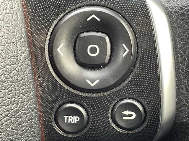 トヨタ シエンタ ファンベースX 茨城県 2018(平30)年 3.4万km 青 純正ナビ/-BT/AM/FM/　/衝突軽減システム　/バックカメラ　/片側パワースライドドア　/ドライブレコーダー　/コーナーセンサー前後　/アイドリングストップ　/電動格納ミラー　/横滑り防止装置　/リモコンキー　/社外フロアマット