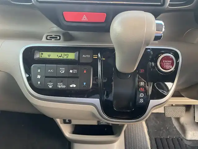 ホンダ Ｎ ＢＯＸ 2トーン G ターボ Lパッケージ 富山県 2015(平27)年 5.2万km ピンクⅡ ４ＷＤ／/純正８インチナビ／/フルセグＴＶ／/Ｂｌｕｅｔｏｏｔｈ／/ＤＶＤ再生／/バックカメラ／/両側自動ドア／/前後ドライブレコーダー／/パドルシフト／/スマートキー／/クルーズコントロール／/前席シートヒーター//LEDオートライト