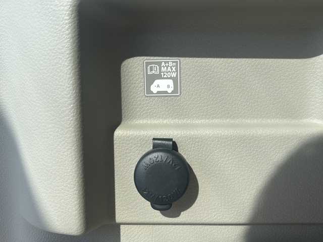 スズキ エブリィ ワゴン PZターボ 静岡県 2020(令2)年 1.3万km パールホワイト ストラーダナビ/・FM/AM/・CD/DVD/・Bluetooth/・フルセグTV/・SD/主要装備/・片側パワースライドドア/・コーナーセンサー/・車線逸脱防止/・ＨＩＤヘッドライト/・ＥＴＣ/・プッシュスタート/・オートエアコン/・ステアリングスイッチ/・フォグランプ/・オートライト/・デュアルカメラブレーキサポート/・14インチ純正アルミ