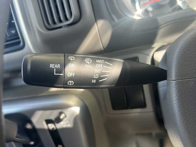 スズキ エブリィ ワゴン PZターボ 静岡県 2020(令2)年 1.3万km パールホワイト ストラーダナビ/・FM/AM/・CD/DVD/・Bluetooth/・フルセグTV/・SD/主要装備/・片側パワースライドドア/・コーナーセンサー/・車線逸脱防止/・ＨＩＤヘッドライト/・ＥＴＣ/・プッシュスタート/・オートエアコン/・ステアリングスイッチ/・フォグランプ/・オートライト/・デュアルカメラブレーキサポート/・14インチ純正アルミ