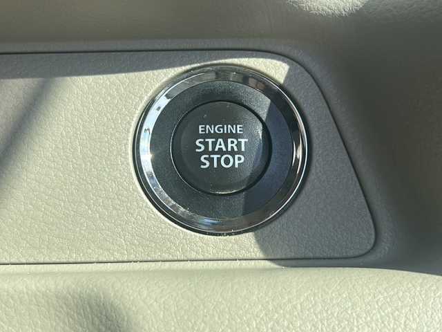 スズキ エブリィ ワゴン PZターボ 静岡県 2020(令2)年 1.3万km パールホワイト ストラーダナビ/・FM/AM/・CD/DVD/・Bluetooth/・フルセグTV/・SD/主要装備/・片側パワースライドドア/・コーナーセンサー/・車線逸脱防止/・ＨＩＤヘッドライト/・ＥＴＣ/・プッシュスタート/・オートエアコン/・ステアリングスイッチ/・フォグランプ/・オートライト/・デュアルカメラブレーキサポート/・14インチ純正アルミ