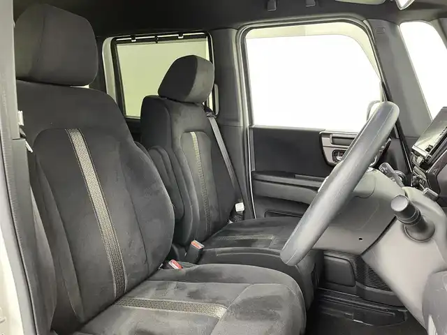 ホンダ Ｎ ＢＯＸ カスタム G EX ホンダセンシング 大阪府 2019(令1)年 5.8万km プラチナホワイトパール Honda SENSING/・衝突軽減ブレーキ（CMBS）/・誤発進抑制機能/・後方誤発進抑制機能/・路外逸脱抑制機能/・アダプティブクルーズコントロール（ACC／渋滞追従機能付）/・車線維持支援システム（LKAS）/・先行車発進お知らせ機能/・標識認識機能/・歩行者事故低減ステアリング/・オートハイビーム/純正ナビ/CD/DVD/BT/フルセグ/バックカメラ/両側パワースライドドア/LEDヘッドライト/オートライト/コーナーセンサー/ステアリングリモコン/スマートキー/プッシュスタート/ビルトインETC/ドアバイザー/フロアマット