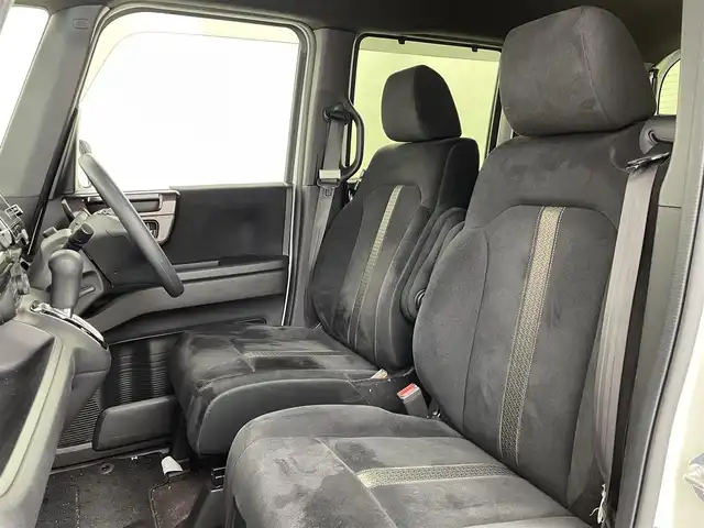 ホンダ Ｎ ＢＯＸ カスタム G EX ホンダセンシング 大阪府 2019(令1)年 5.8万km プラチナホワイトパール Honda SENSING/・衝突軽減ブレーキ（CMBS）/・誤発進抑制機能/・後方誤発進抑制機能/・路外逸脱抑制機能/・アダプティブクルーズコントロール（ACC／渋滞追従機能付）/・車線維持支援システム（LKAS）/・先行車発進お知らせ機能/・標識認識機能/・歩行者事故低減ステアリング/・オートハイビーム/純正ナビ/CD/DVD/BT/フルセグ/バックカメラ/両側パワースライドドア/LEDヘッドライト/オートライト/コーナーセンサー/ステアリングリモコン/スマートキー/プッシュスタート/ビルトインETC/ドアバイザー/フロアマット