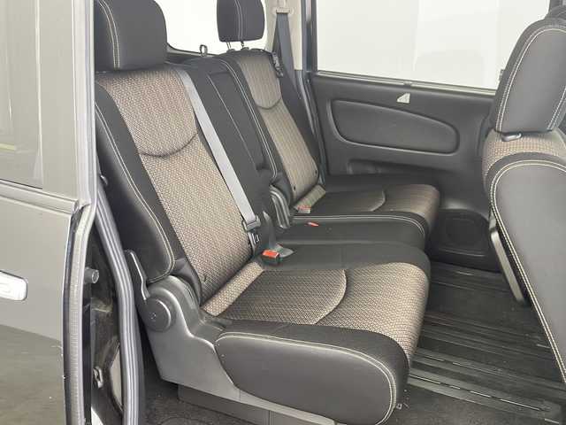 日産 セレナ HWS S HV Vセレ +Sefty Aセーフ 滋賀県 2014(平26)年 5.9万km ダイヤモンドブラック 日産純正メモリナビ（MC314D-W）/・CD/DVD再生/・ワンセグテレビ/・アラウンドビューモニター/純正16インチアルミホイール/エマージェンシーブレーキ/・クルーズコントロール/・レーンキープアシスト/・横滑り防止機能/・前後コーナーセンサー/LEDオートライト/アイドリングストップ/社外フリップダウンモニター/ビルトインETC/新車保証書/取扱説明書/　