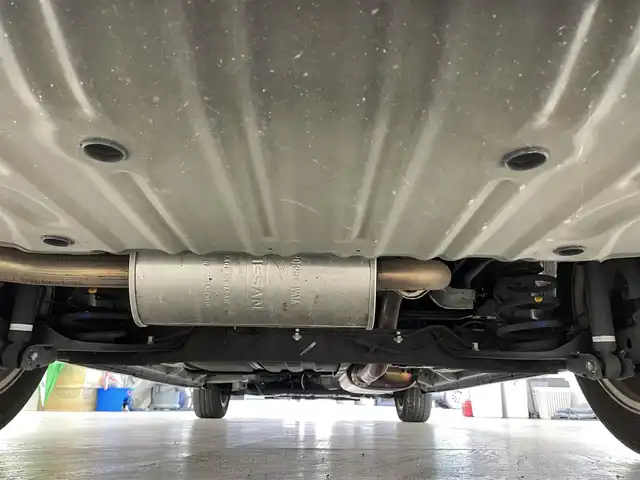 日産 セレナ HWS S HV Vセレ +Sefty Aセーフ 滋賀県 2014(平26)年 5.9万km ダイヤモンドブラック 禁煙車/純正メモリナビ（MC314D-W）/・CD/DVD再生/社外フリップダウンモニター/ワンセグテレビ/アラウンドビューモニター/純正16AW/エマージェンシーブレーキ/・クルーズコントロール/・横滑り防止機能/・前後コーナーセンサー/LEDオートライト/アイドリングストップ/ビルトインETC/　