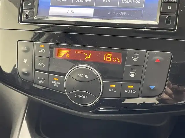 日産 セレナ HWS S HV Vセレ +Sefty Aセーフ 滋賀県 2014(平26)年 5.9万km ダイヤモンドブラック 禁煙車/純正メモリナビ（MC314D-W）/・CD/DVD再生/社外フリップダウンモニター/ワンセグテレビ/アラウンドビューモニター/純正16AW/エマージェンシーブレーキ/・クルーズコントロール/・横滑り防止機能/・前後コーナーセンサー/LEDオートライト/アイドリングストップ/ビルトインETC/　