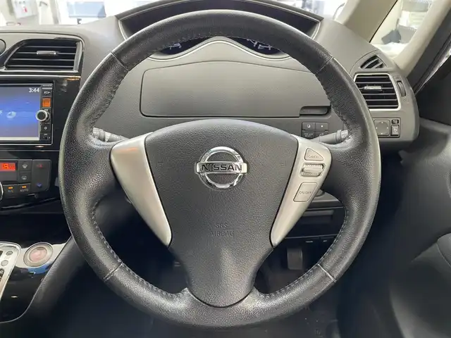 日産 セレナ HWS S HV Vセレ +Sefty Aセーフ 滋賀県 2014(平26)年 5.9万km ダイヤモンドブラック 禁煙車/純正メモリナビ（MC314D-W）/・CD/DVD再生/社外フリップダウンモニター/ワンセグテレビ/アラウンドビューモニター/純正16AW/エマージェンシーブレーキ/・クルーズコントロール/・横滑り防止機能/・前後コーナーセンサー/LEDオートライト/アイドリングストップ/ビルトインETC/　
