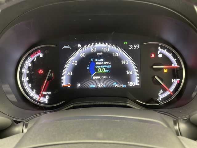 トヨタ ヴォクシー S－Z 宮崎県 2023(令5)年 2万km ホワイトパールクリスタルシャイン 禁煙車/トヨタセーフティセンス/純正10.5型ディスプレイオーディオナビTV/（T-CONNECT/Bluetooth/CD/DVD/FMAM/フルセグTV）/純正14型リアフリップダウンモニター/純正バックカメラ/純正ビルトイン2.0ETC/純正3眼LEDオートライト/純正LEDフォグ/純正17インチアルミ/両側電動スライドドア/プリクラッシュセーフティ/オートマチックハイビーム/レーンディパーチャーアラート/アダプティブクルーズコントロール/電子パーキング/オートホールド/クリアランスソナー/ウインカードアミラー/Wオートエアコン/前席シートヒーター/スマートキー/プッシュエンジンスタート/スペアキー/新車時保証書/取扱い説明書