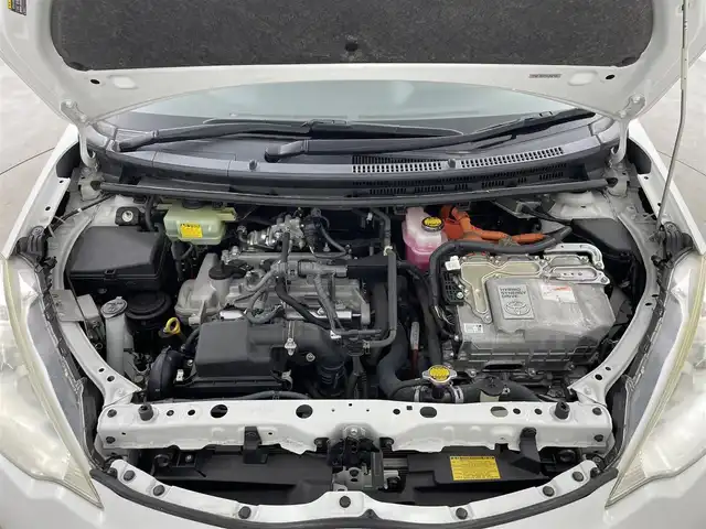 トヨタ アクア G ブラックソフトレザーセレ 大分県 2013(平25)年 7.1万km ライムホワイトパールクリスタルシャイン AW付スタッドレスタイヤ車載/純正SDナビ/CD/DVD/フルセグTV/Bluetooth/車外カメラ(前後)/ECO/EVモード/スペアキー1本/ETC