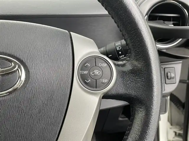 トヨタ アクア G ブラックソフトレザーセレ 大分県 2013(平25)年 7.1万km ライムホワイトパールクリスタルシャイン AW付スタッドレスタイヤ車載/純正SDナビ/CD/DVD/フルセグTV/Bluetooth/車外カメラ(前後)/ECO/EVモード/スペアキー1本/ETC