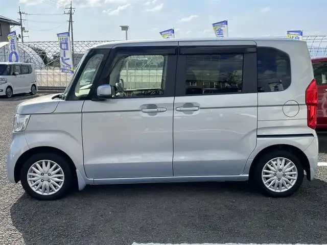 ホンダ Ｎ ＢＯＸ G L ホンダセンシング 徳島県 2017(平29)年 6.6万km モーニングミストブルーM (株)IDOMが運営する【じしゃロン徳島店】の自社ローン専用車両になりますこちらは現金またはオートローンご利用時の価格です。/自社ローンご希望の方は別途その旨お申付け下さい”	/評価点4.5/ホンダセンシング/純正ナビゲーション/バックカメラ/ETC/モデューロアルミホイール/LEDオートヘッドライト/アイドリングストップ/トラクションコントロール/パワースライドドア/レーダークルーズコントロール/電動格納ミラー/ステアリングリモコン/プッシュスタート/スマートキー	/純正フロアマット/サイドバイザー/Wエアバック	/１２V１８０Wアクセサリーソケット