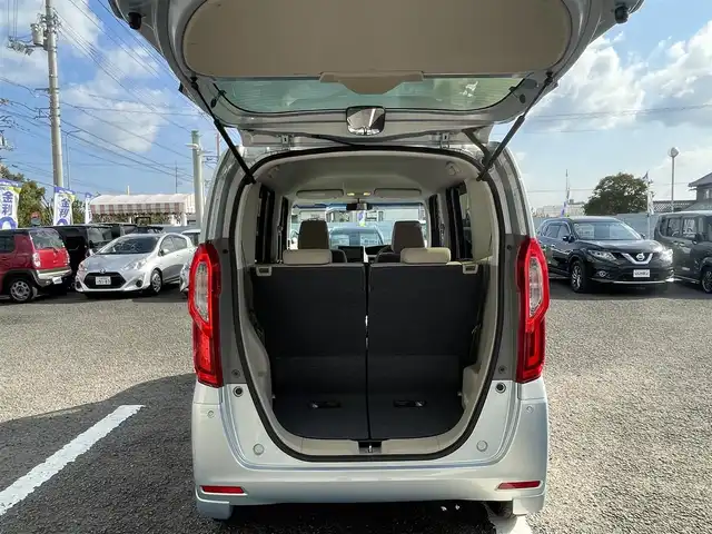 ホンダ Ｎ ＢＯＸ G L ホンダセンシング 徳島県 2017(平29)年 6.6万km モーニングミストブルーM (株)IDOMが運営する【じしゃロン徳島店】の自社ローン専用車両になりますこちらは現金またはオートローンご利用時の価格です。/自社ローンご希望の方は別途その旨お申付け下さい”	/評価点4.5/ホンダセンシング/純正ナビゲーション/バックカメラ/ETC/モデューロアルミホイール/LEDオートヘッドライト/アイドリングストップ/トラクションコントロール/パワースライドドア/レーダークルーズコントロール/電動格納ミラー/ステアリングリモコン/プッシュスタート/スマートキー	/純正フロアマット/サイドバイザー/Wエアバック	/１２V１８０Wアクセサリーソケット