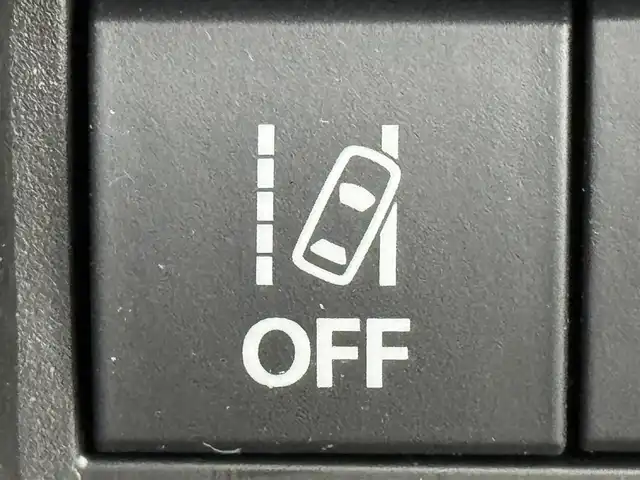 スズキ ハスラー HYBRID G 福岡県 2023(令5)年 0.5万km クールカーキPM 社外ナビ　/バックカメラ　/ＥＴＣ　/前後ドライブレコーダー　/コーナーセンサー　/衝突軽減ブレーキ　/レーンキープ　/アイドリングストップ　/横滑り防止装置　/シートヒーター　/プッシュスタート　/電動格納式ドアミラー