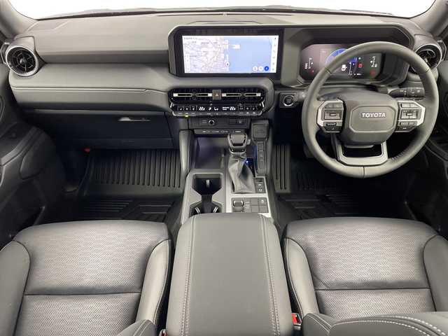 トヨタ ランドクルーザー ２５０ VX 鹿児島県 2024(令6)年 0.3万km プラチナホワイトパールマイカ 純正ナビ/Bluetooth/フルセグ/レーダークルーズコントロール/セーフティセンス/パワーバックドア/運転席パワーシート/オートハイビーム/サンルーフ/D/Nシートヒーター/D/Nベンチレーション/スペアキー/デジタルインナーミラー/ETC2.0/ワンオーナー