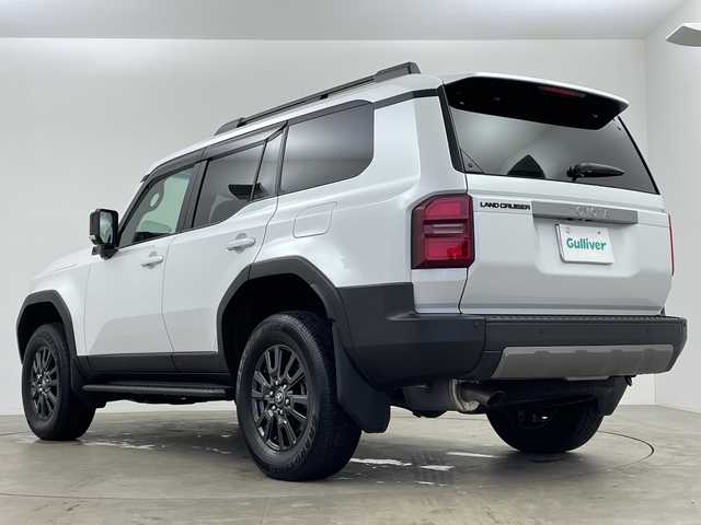 トヨタ ランドクルーザー ２５０ VX 鹿児島県 2024(令6)年 0.3万km プラチナホワイトパールマイカ 純正ナビ/Bluetooth/フルセグ/レーダークルーズコントロール/セーフティセンス/パワーバックドア/運転席パワーシート/オートハイビーム/サンルーフ/D/Nシートヒーター/D/Nベンチレーション/スペアキー/デジタルインナーミラー/ETC2.0/ワンオーナー