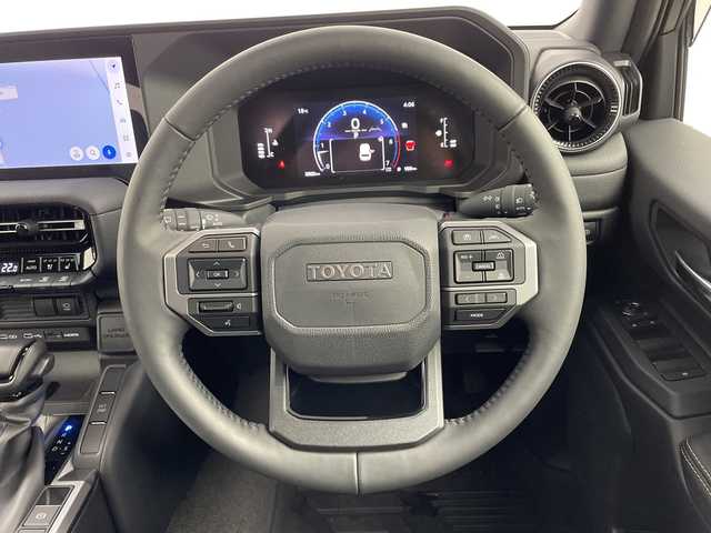 トヨタ ランドクルーザー ２５０ VX 鹿児島県 2024(令6)年 0.3万km プラチナホワイトパールマイカ 純正ナビ/Bluetooth/フルセグ/レーダークルーズコントロール/セーフティセンス/パワーバックドア/運転席パワーシート/オートハイビーム/サンルーフ/D/Nシートヒーター/D/Nベンチレーション/スペアキー/デジタルインナーミラー/ETC2.0/ワンオーナー