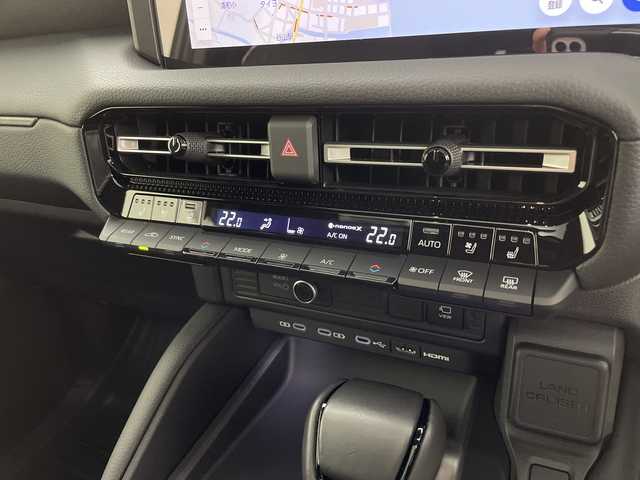 トヨタ ランドクルーザー ２５０ VX 鹿児島県 2024(令6)年 0.3万km プラチナホワイトパールマイカ 純正ナビ/Bluetooth/フルセグ/レーダークルーズコントロール/セーフティセンス/パワーバックドア/運転席パワーシート/オートハイビーム/サンルーフ/D/Nシートヒーター/D/Nベンチレーション/スペアキー/デジタルインナーミラー/ETC2.0/ワンオーナー