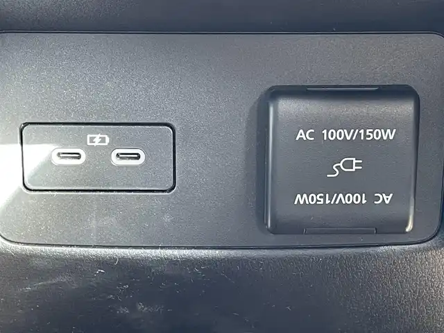 マツダ ＣＸ－６０ XD Lパッケージ 青森県 2023(令5)年 1.9万km ロジウムホワイトプレミアムメタリック ワンオーナー/4WD/純正メモリナビ/ 　BT/USB/AppleCarPlay/AudroidAuto/HDMI/バック・フロント・サイドカメラ/全方位カメラ/純正20インチアルミホイール/LEDオートライト/フォグランプ/シートヒーター/パワーシート/シートメモリ/パドルシフト/置くだけ充電/100V電源/ステアリングヒーター/ETC/冬タイヤ付き社外アルミホイール4本積込/　 235/60R18