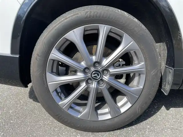 マツダ ＣＸ－６０ XD Lパッケージ 青森県 2023(令5)年 1.9万km ロジウムホワイトプレミアムメタリック ワンオーナー/4WD/純正メモリナビ/ 　BT/USB/AppleCarPlay/AudroidAuto/HDMI/バック・フロント・サイドカメラ/全方位カメラ/純正20インチアルミホイール/LEDオートライト/フォグランプ/シートヒーター/パワーシート/シートメモリ/パドルシフト/置くだけ充電/100V電源/ステアリングヒーター/ETC/冬タイヤ付き社外アルミホイール4本積込/　 235/60R18