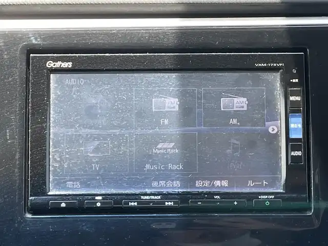 ホンダ ステップワゴン スパーダ ホンダセンシング 千葉県 2017(平29)年 13.7万km ホワイトオーキッドパール 衝突軽減ブレーキ/両側パワースライドドア/純正フリップダウンモニター/純正７インチメモリナビ/フルセグＴＶ/バックカメラ/ＥＴＣ/ＬＥＤヘッドライト/オートライト/純正１６インチアルミホイール