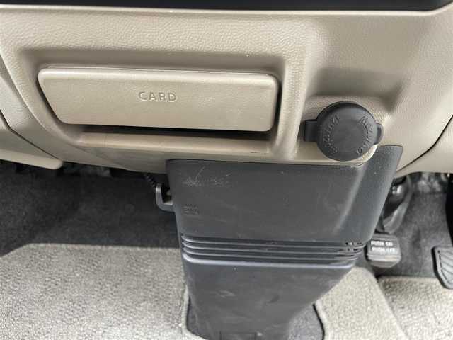 スズキ パレット L 道央・札幌 2009(平21)年 6.5万km クリアベージュメタリック ・４WD/・純正オーディオ/　FM・AM・CD/・両側スライドドア/・社外エンジンスターター/・シートヒーター/・プッシュスタート/・ETC/・電動格納ミラー/・ドアバイザー/・純正フロアマット/・ベンチシート/・バニティミラー/・ヘッドライトレベライザー