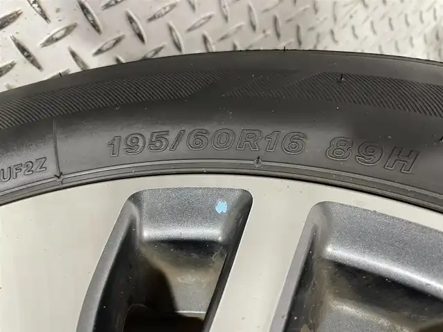 日産 セレナ HWS S HV Vエアロ+Sefty 大阪府 2015(平27)年 2.8万km ブリリアントホワイトパール 純正8incナビTV バックカメラ 両側パワースライドドア クルーズコントロール 衝突軽減ブレーキ レーンアシスト スマートキー プッシュスタート リアオートエアコン 前後ドライブレコーダー ETC