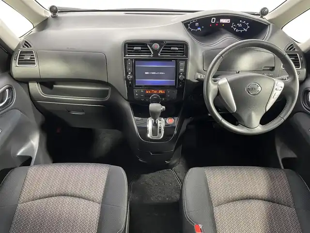 日産 セレナ HWS S HV Vエアロ+Sefty 大阪府 2015(平27)年 2.8万km ブリリアントホワイトパール 純正8incナビTV バックカメラ 両側パワースライドドア クルーズコントロール 衝突軽減ブレーキ レーンアシスト スマートキー プッシュスタート リアオートエアコン 前後ドライブレコーダー ETC