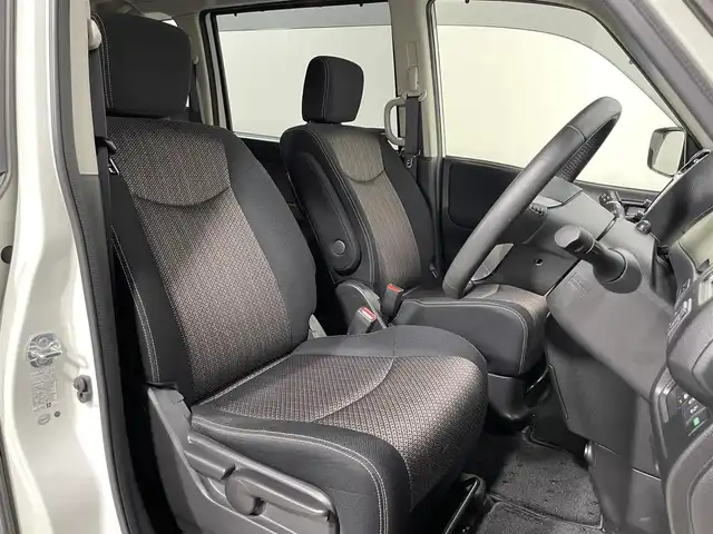 日産 セレナ HWS S HV Vエアロ+Sefty 大阪府 2015(平27)年 2.8万km ブリリアントホワイトパール 純正8incナビTV バックカメラ 両側パワースライドドア クルーズコントロール 衝突軽減ブレーキ レーンアシスト スマートキー プッシュスタート リアオートエアコン 前後ドライブレコーダー ETC