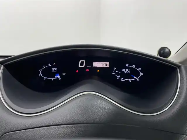 日産 セレナ HWS S HV Vエアロ+Sefty 大阪府 2015(平27)年 2.8万km ブリリアントホワイトパール 純正8incナビTV バックカメラ 両側パワースライドドア クルーズコントロール 衝突軽減ブレーキ レーンアシスト スマートキー プッシュスタート リアオートエアコン 前後ドライブレコーダー ETC